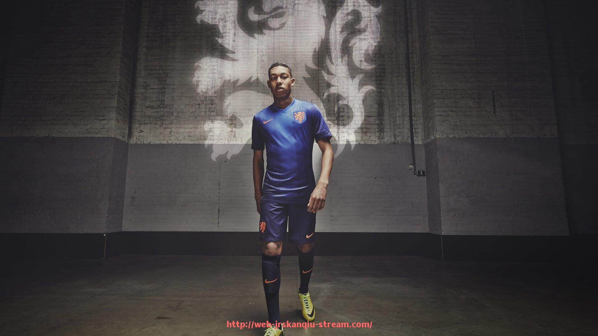 JRS低调看球-运动健身器材如何帮助提高训练效果和运动表现？（健身器材如何锻炼）